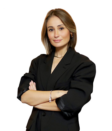 Begüm Yücel 1 Begüm Yücel y