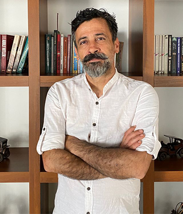 Sayhan Dönmezer 1 Sayhan Dönmezer